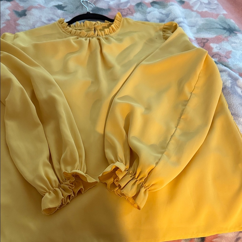 Chic Mustard Blouse with Ruffled Sleeves